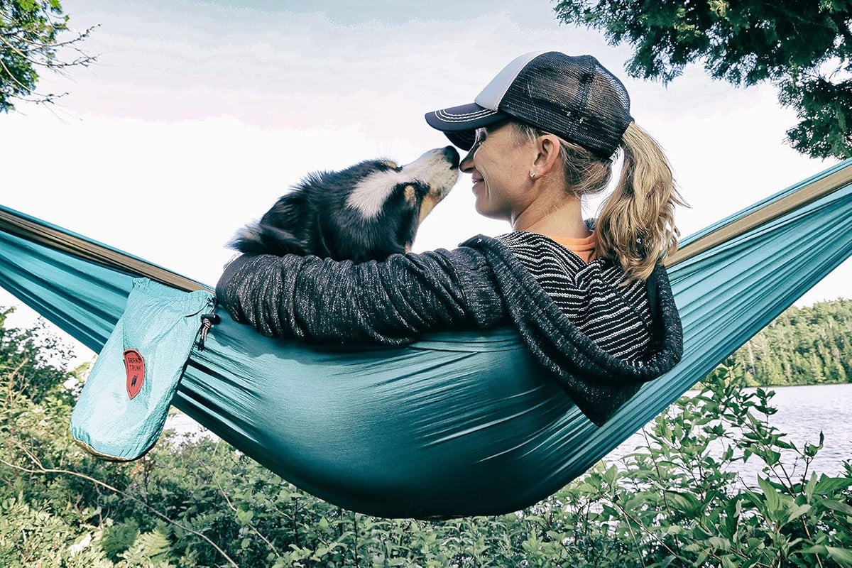 Grand Trunk Double Deluxe Hammock w/Straps Hängematte, Farbe:navy/light blue